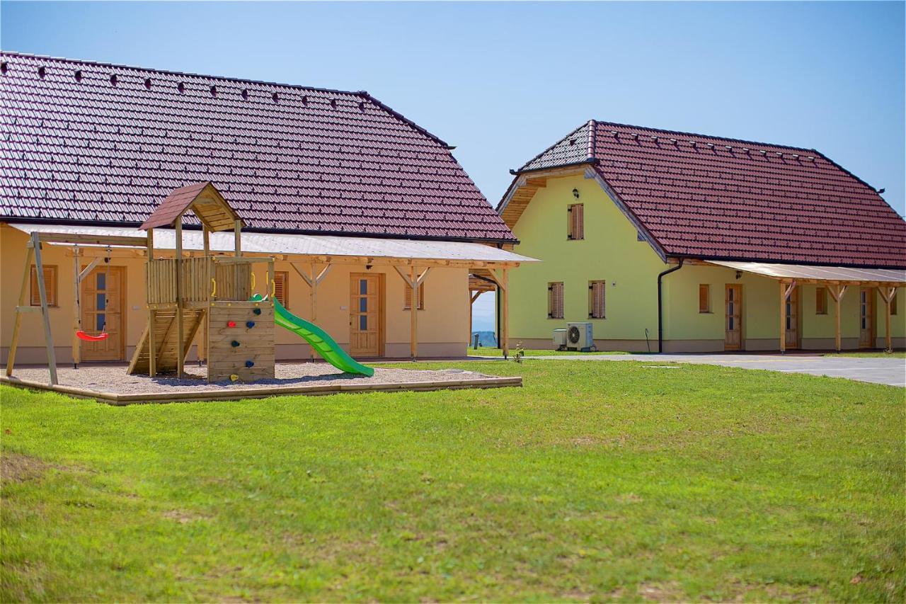 Tourist Farm Apartments Lovrec Jirsovci Εξωτερικό φωτογραφία